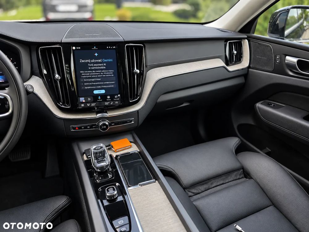 Volvo XC 60 B4 D Inscription - 29