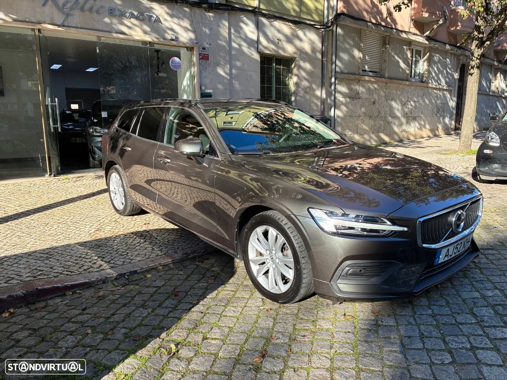 Volvo V60 2.0 B4 Momentum Plus Geartronic - 4