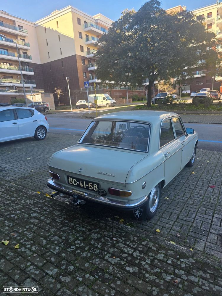 Peugeot 204 - 4