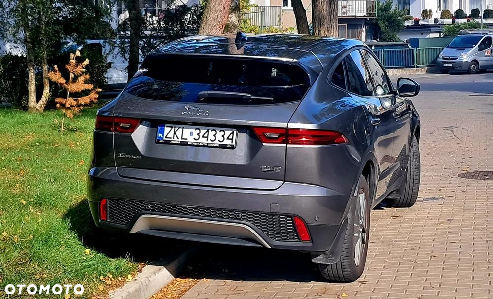 Jaguar E-Pace - 4