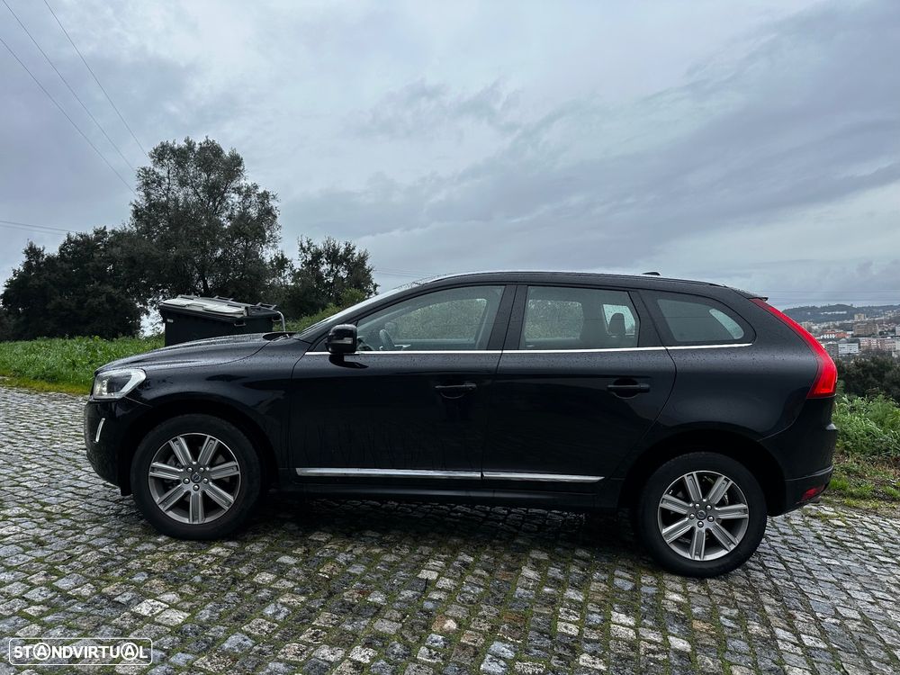 Volvo XC 60 D3 Geartronic Summum - 4