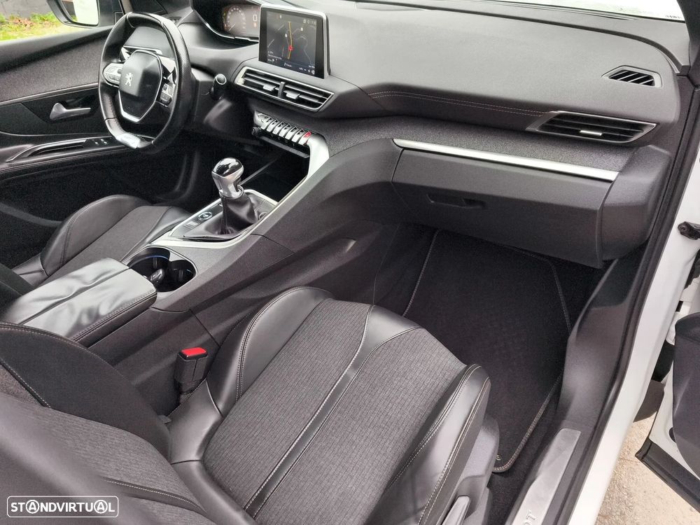 Peugeot 5008 1.5 BlueHDi GT Line - 16