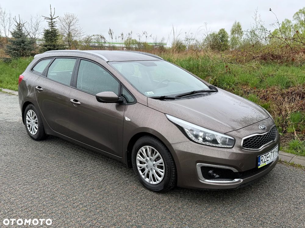 Kia Ceed 1.6 CRDi M - 1