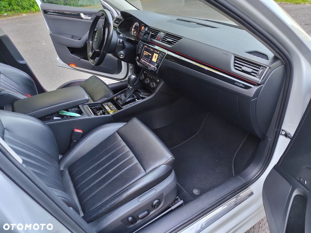 Skoda Superb 2.0 TSI 4x4 L&K DSG - 6