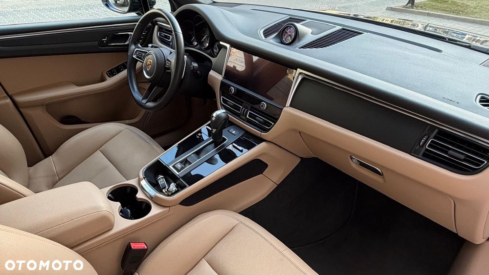 Porsche Macan Standard - 6