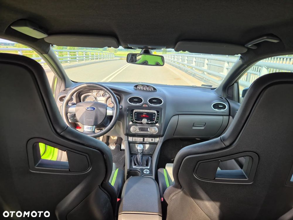 Ford Focus - 20