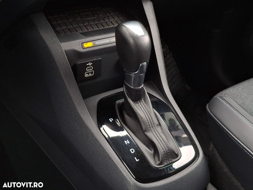 Ford Tourneo Courier 1.0 EcoBoost DCT7 Active - 31