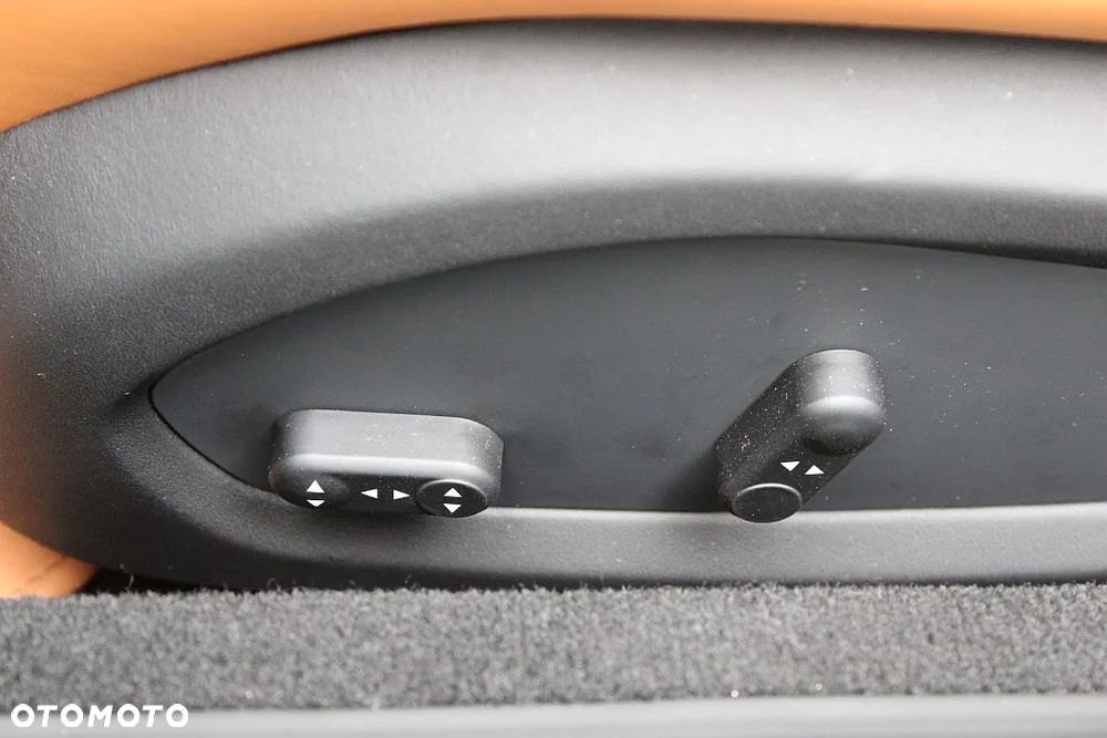 Ferrari 812 Superfast - 14