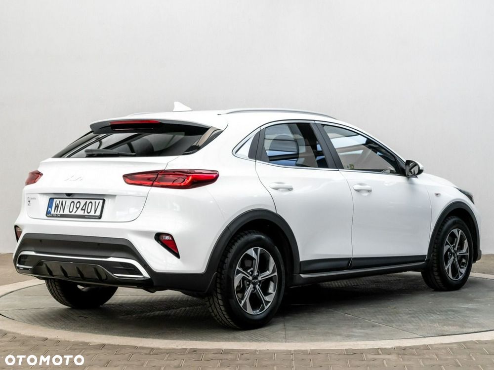 Kia XCeed 1.5 T-GDI M - 3