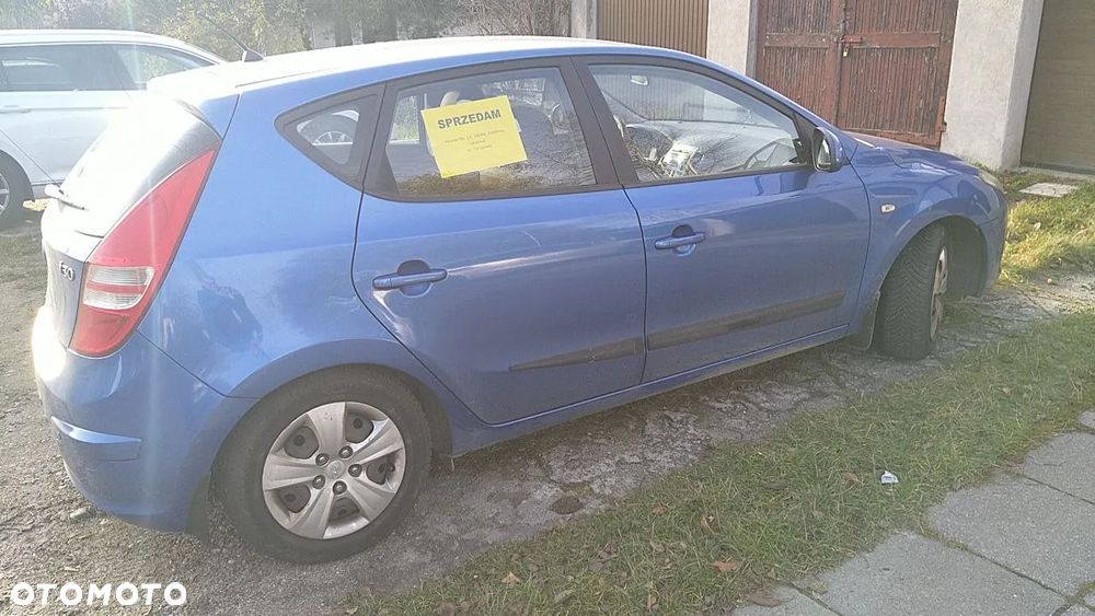 Hyundai i30 1.4 Comfort - 8