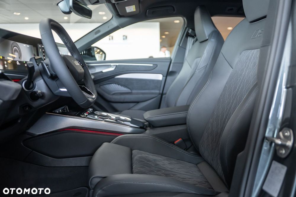 Audi A6 Avant - 16