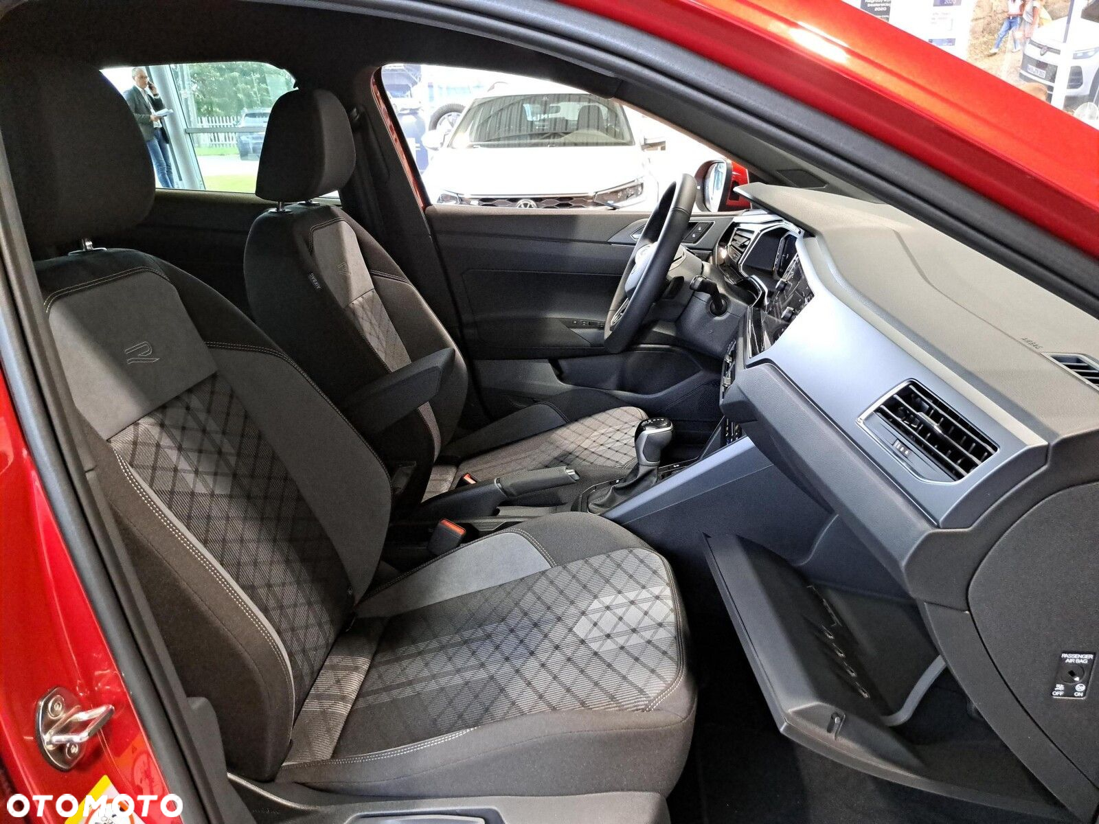 Volkswagen Taigo 1.0 TSI R-Line Plus DSG - 30
