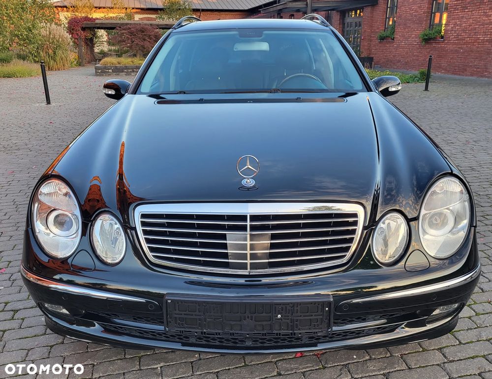 Mercedes-Benz Klasa E 500 T Avantgarde - 5