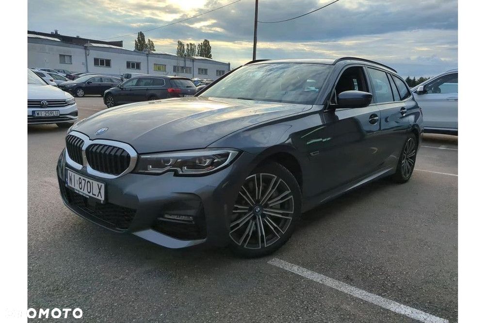 BMW Seria 3 - 1