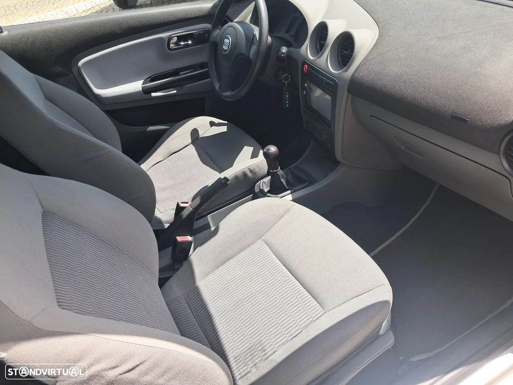 SEAT Ibiza 1.2 12V Signo - 14