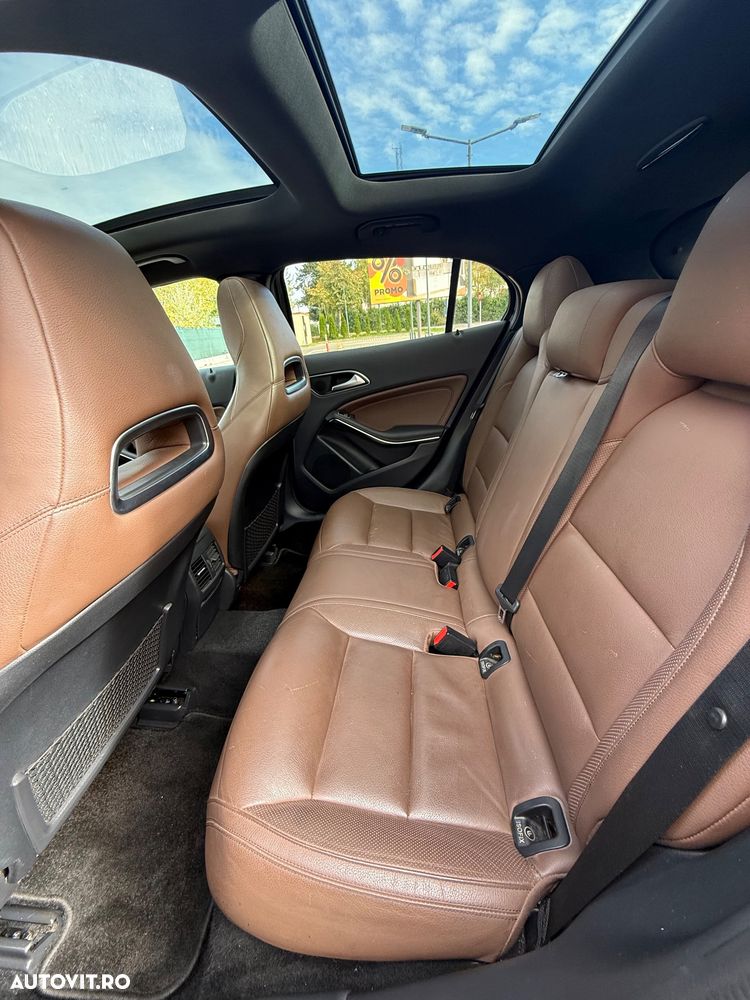 Mercedes-Benz GLA 200 d - 17