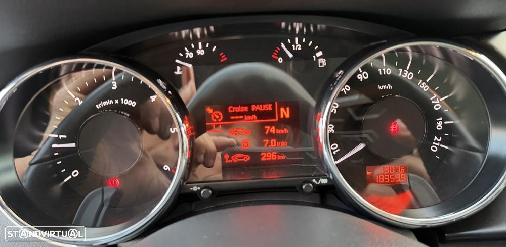 Peugeot 3008 1.6 BlueHDi Allure EAT6 - 18