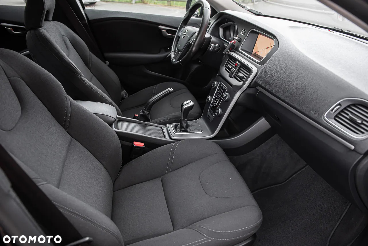Volvo V40 D2 Drive-E Kinetic - 28