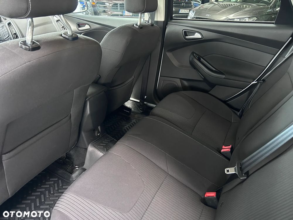 Ford Focus 1.6 EcoBoost Start-Stopp-System Titanium - 12