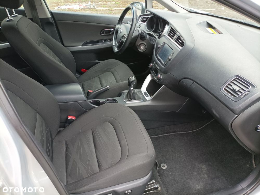 Kia Ceed 1.6 CRDi M - 7