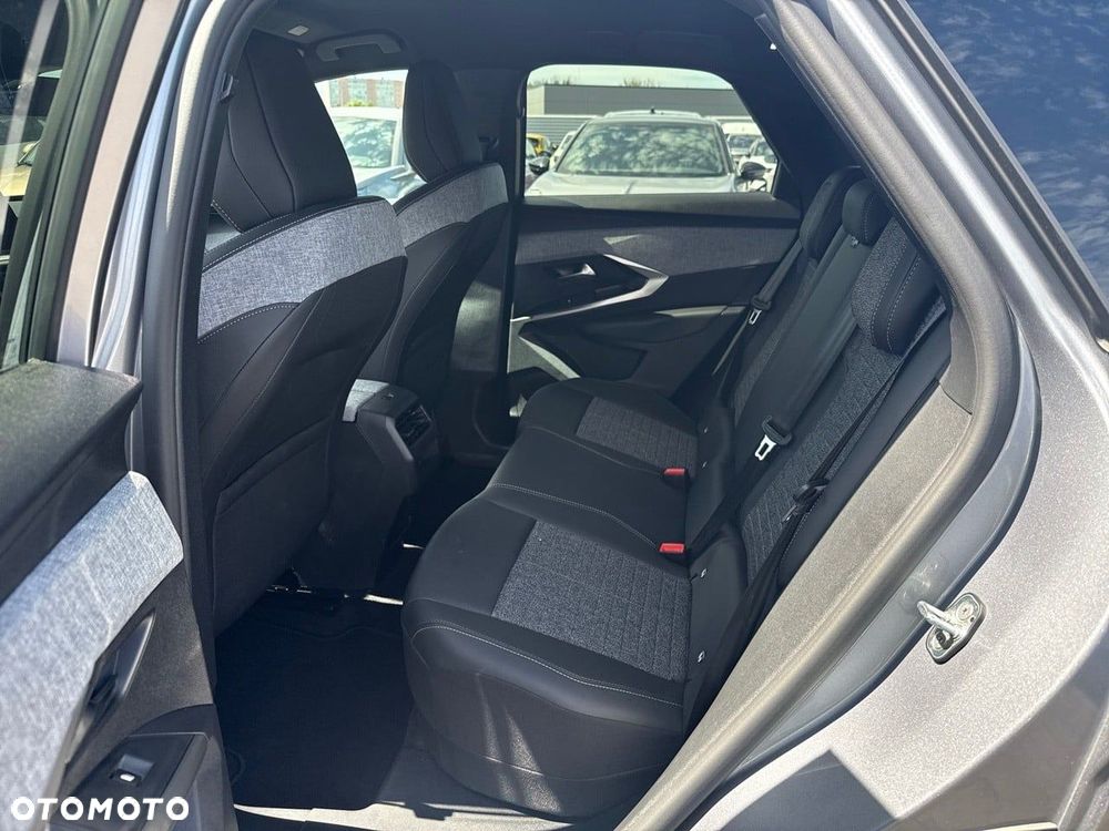 Peugeot 3008 - 11