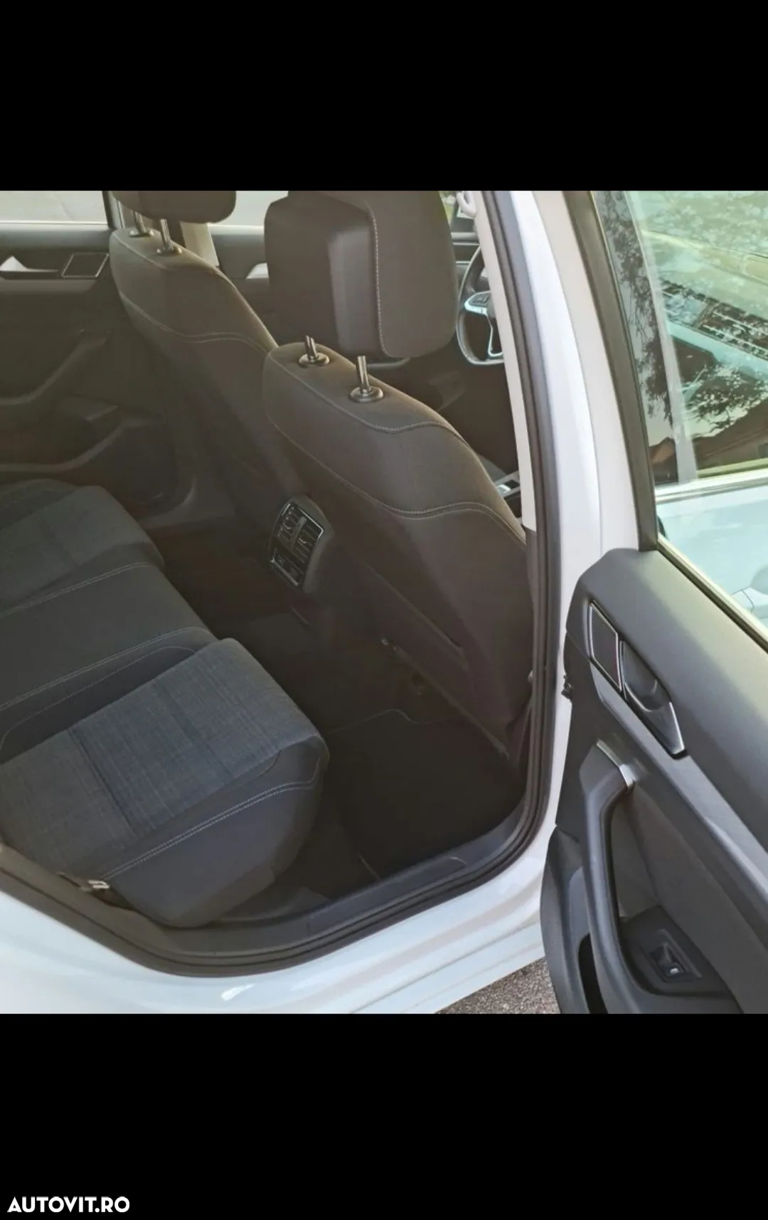 Volkswagen Passat Variant 2.0 TDI DSG (BlueMotion Technology) Comfortline - 28