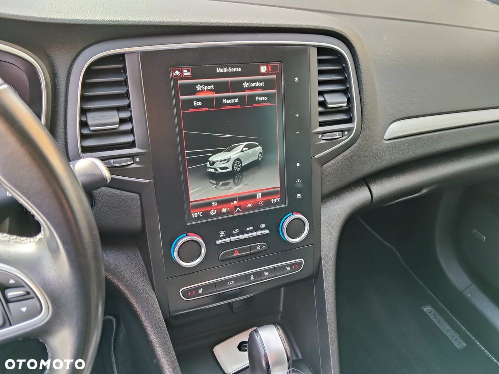 Renault Megane BLUE dCi 150 EDC BOSE EDITION - 22