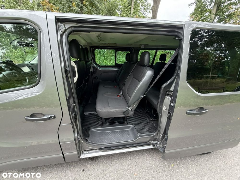 Opel Vivaro - 21