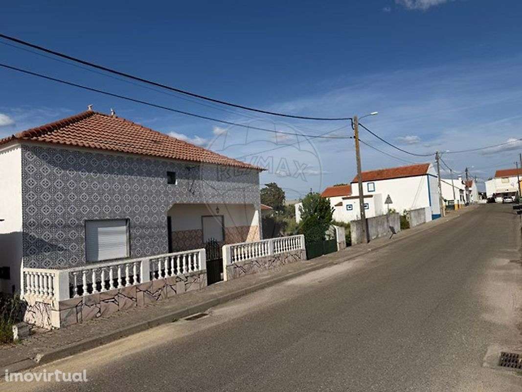 Moradia T2 para venda - Grande imagem: 2/31