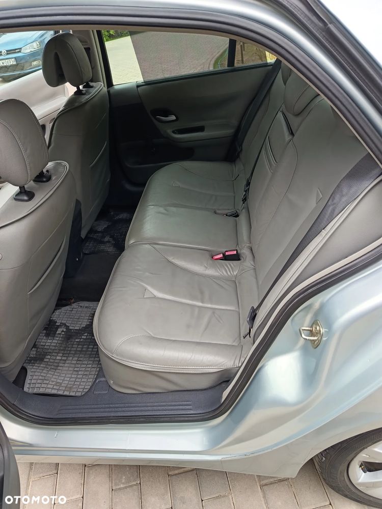 Renault Laguna - 16