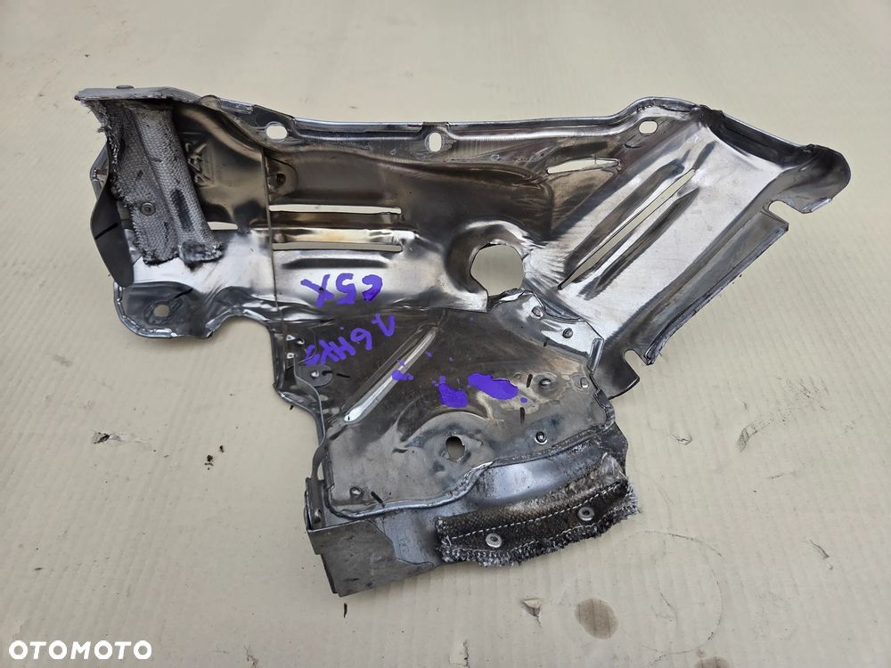 Osłona termiczna katalizatora 1.6 Hybryda Citroen C5X  98187201 - 3