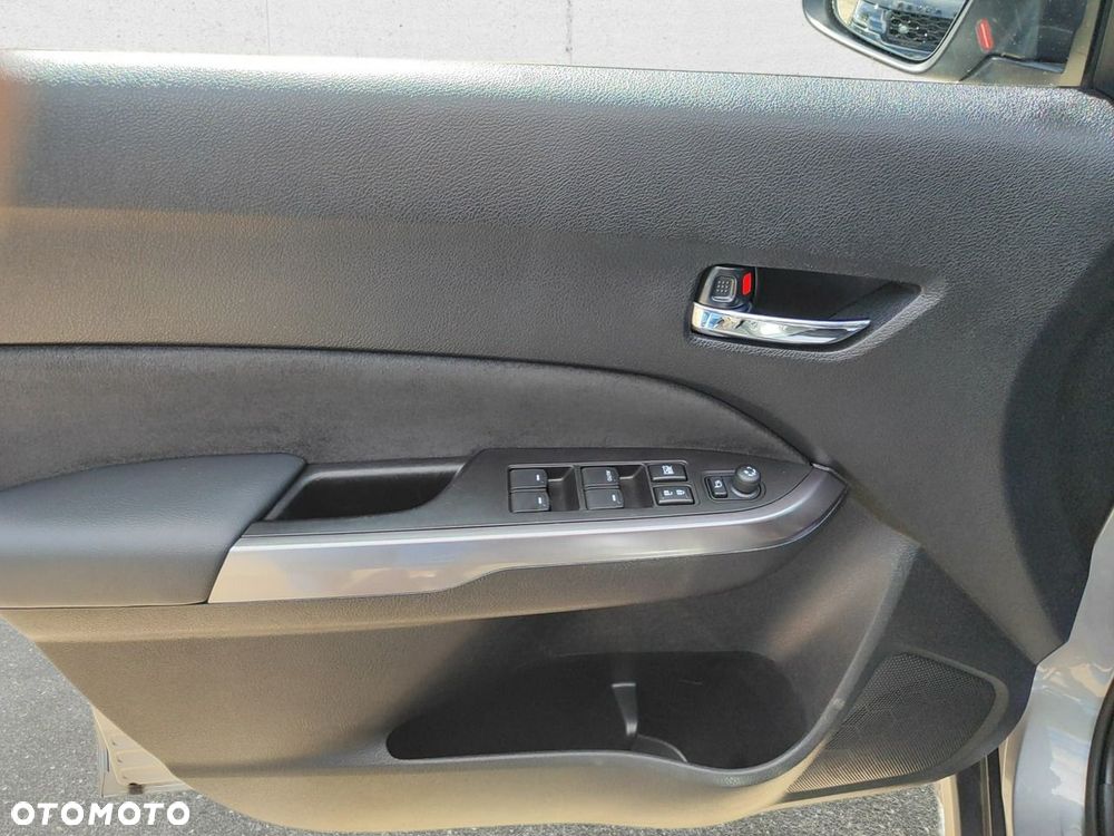 Suzuki Vitara - 10