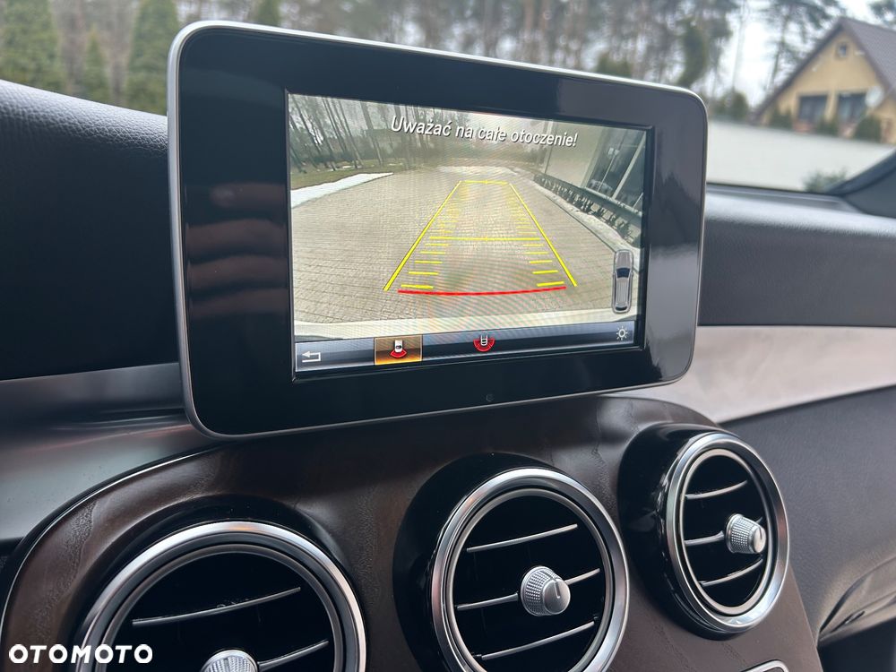 Mercedes-Benz GLC - 23