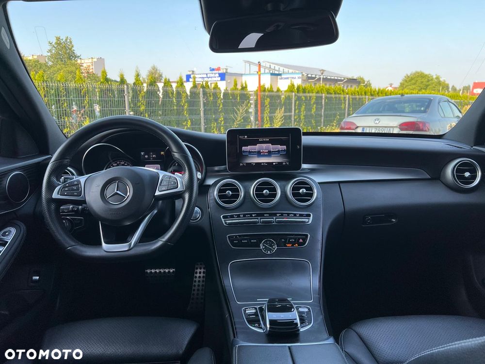Mercedes-Benz Klasa C 250 (BlueTEC) d 7G-TRONIC AMG Line - 24