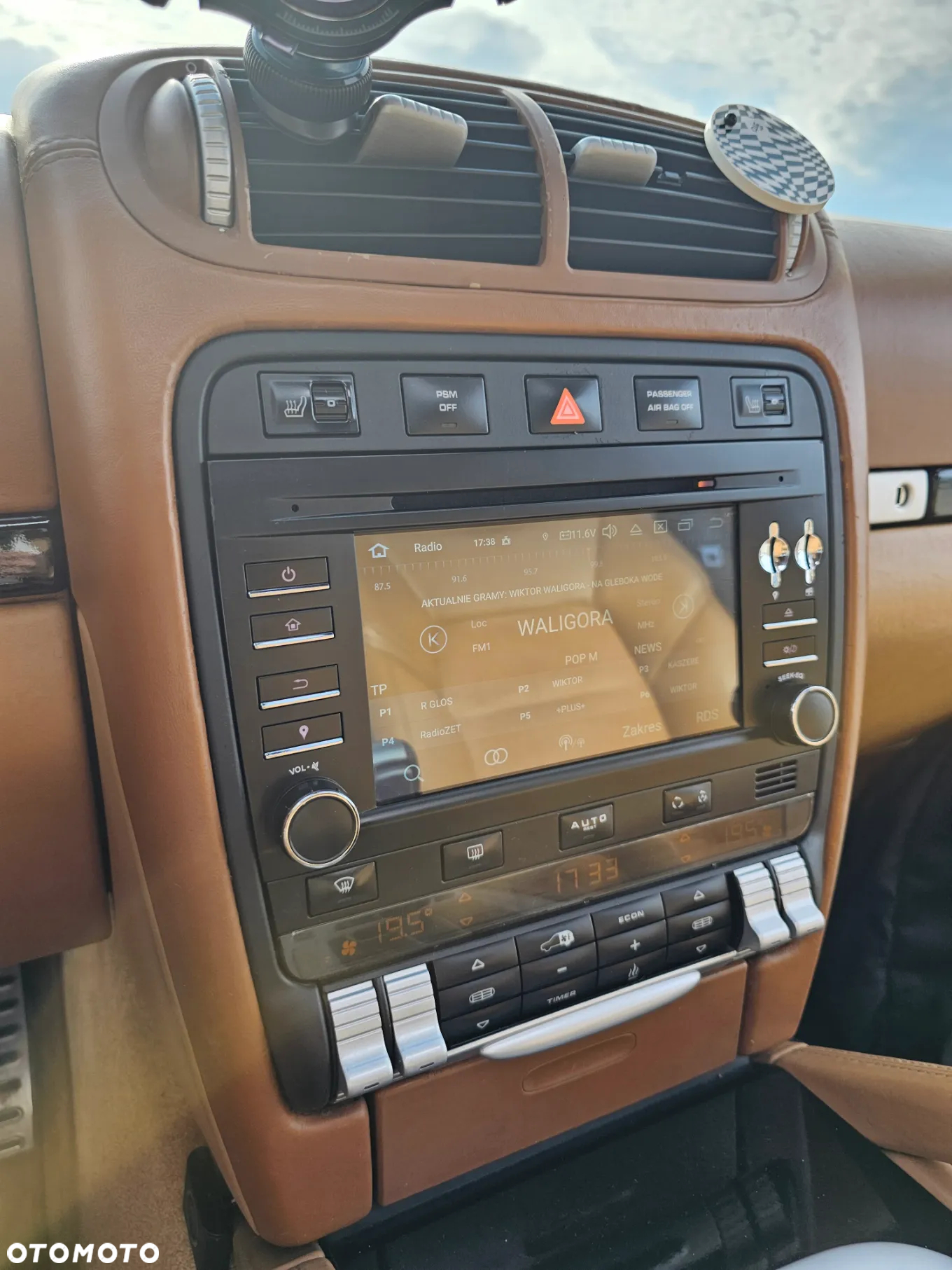 Porsche Cayenne Turbo - 15
