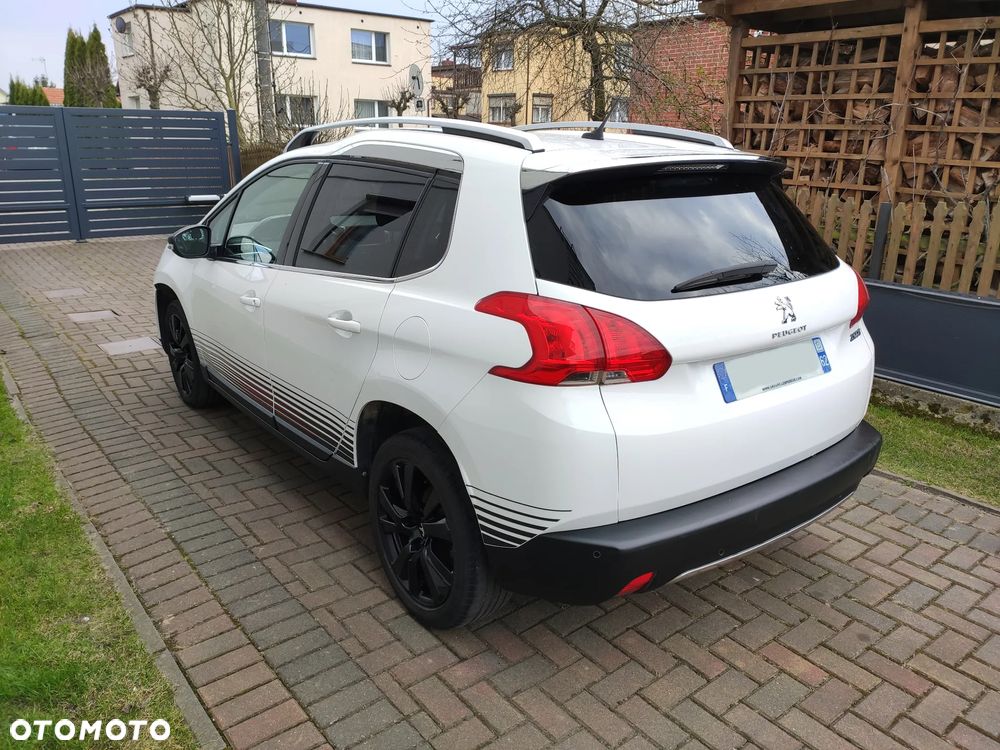 Peugeot 2008 1.6 BlueHDi Allure - 3