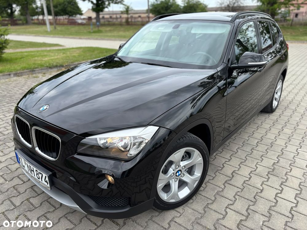 BMW X1 sDrive18d xLine - 37