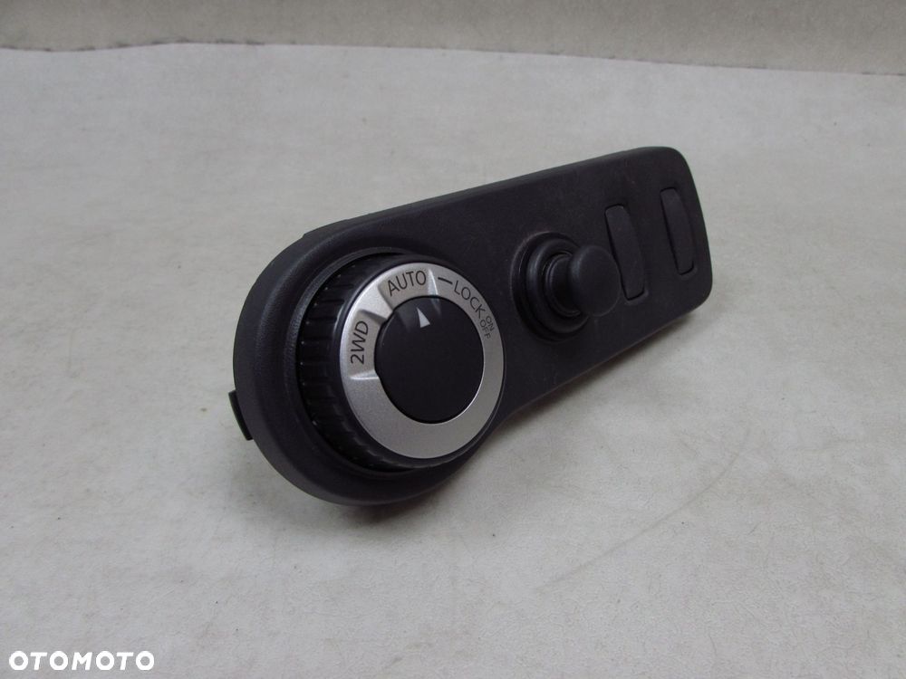 DACIA DUSTER I 10-17 PANEL PRZELACZNIK NAPEDOW 251630837R - 2