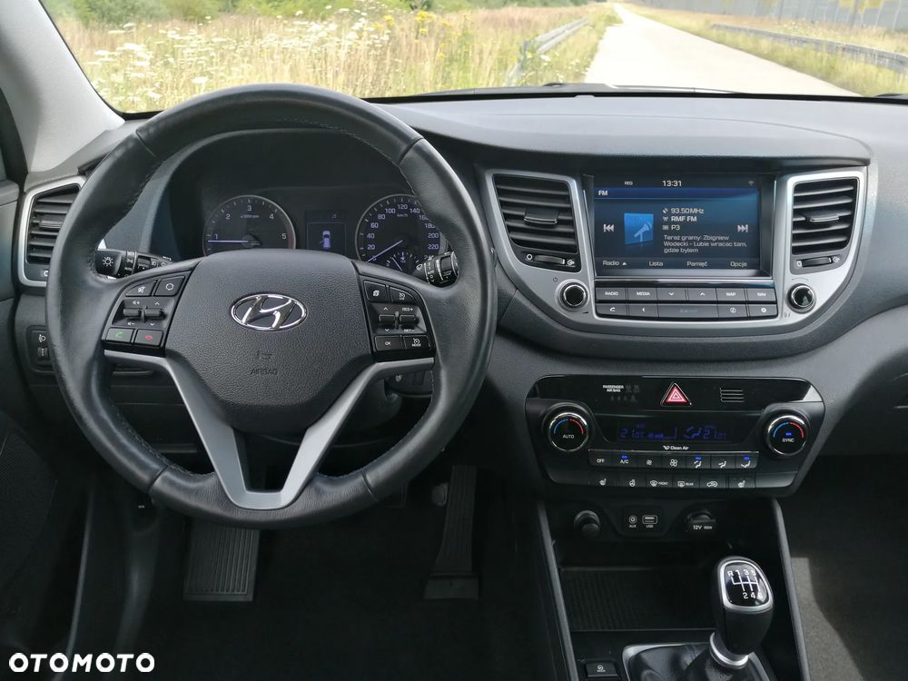 Hyundai Tucson blue 1.7 CRDi 2WD Advantage - 10