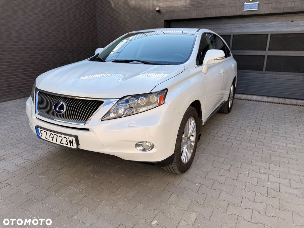 Lexus RX - 4