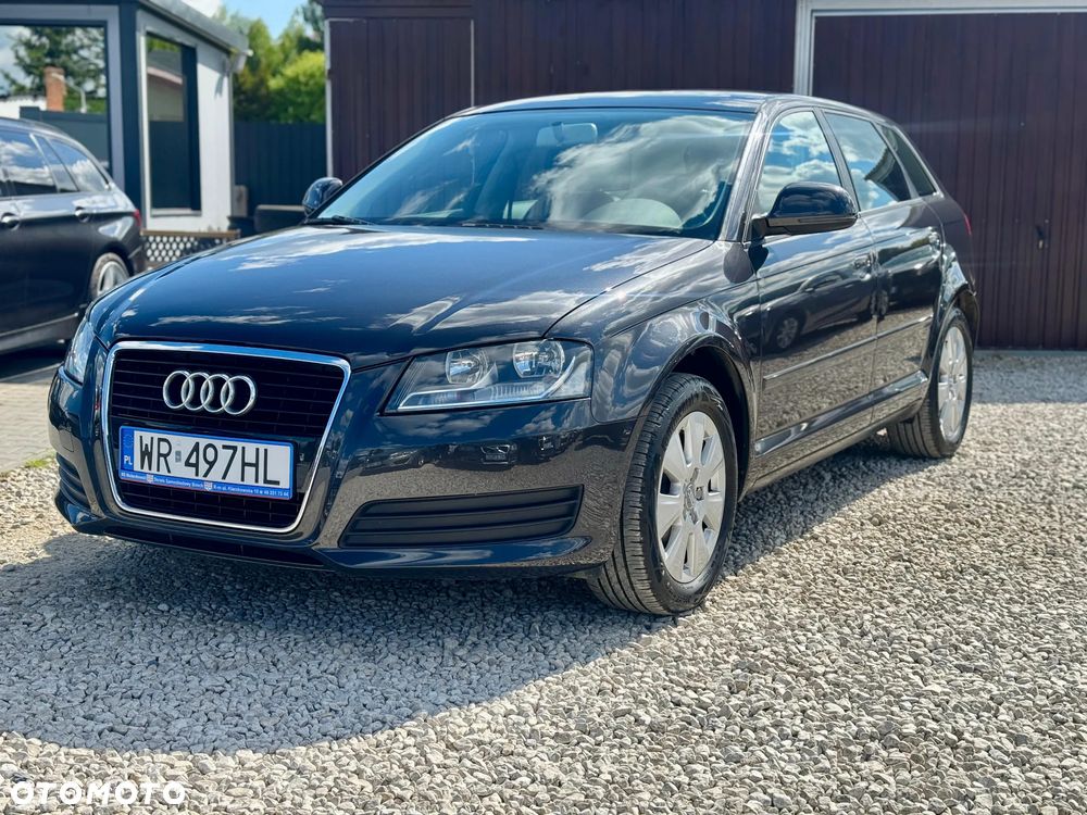 Audi A3 Sportback 1.6 Ambition - 4
