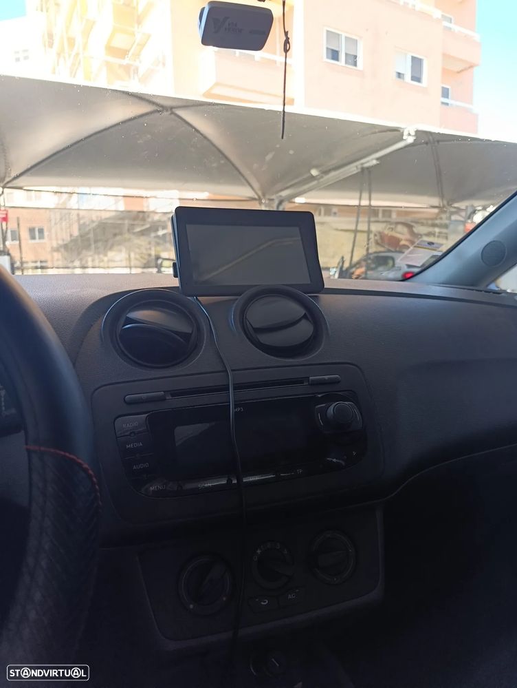 SEAT Ibiza 1.2 TDI CR Ecomotive Style - 6