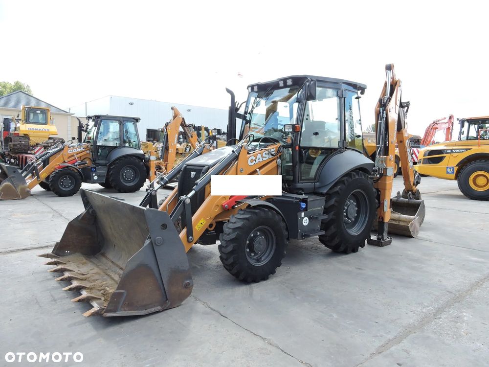 Case 580SV , Koparko-ładowarka 2022, łyżka 4 w 1 - 2