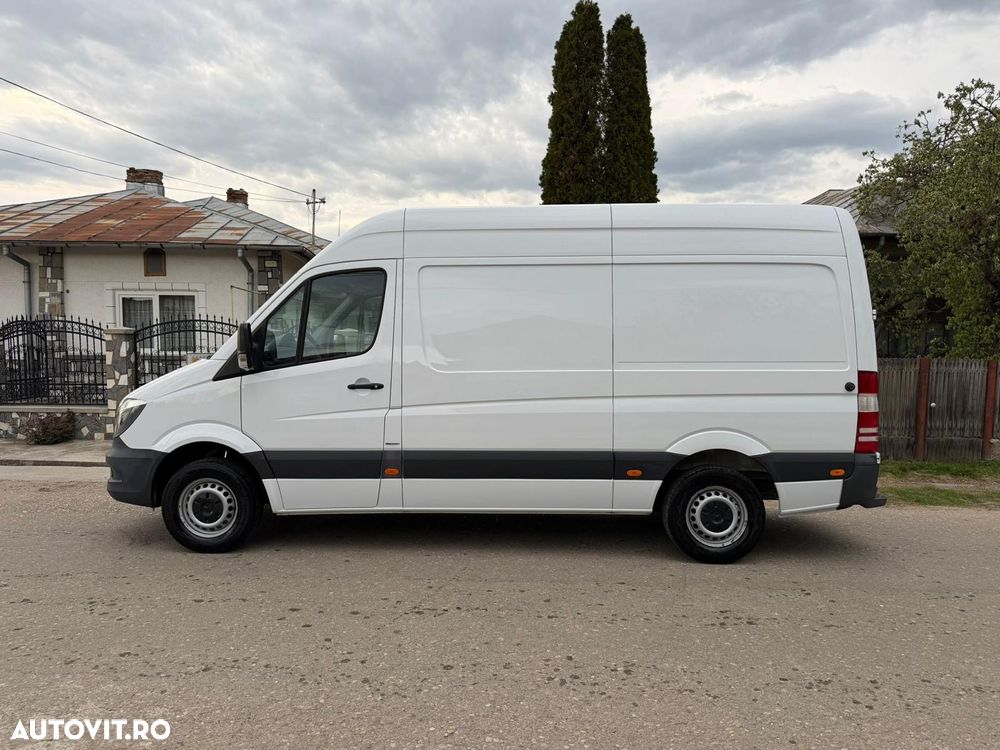 Mercedes-Benz Sprinter - 3