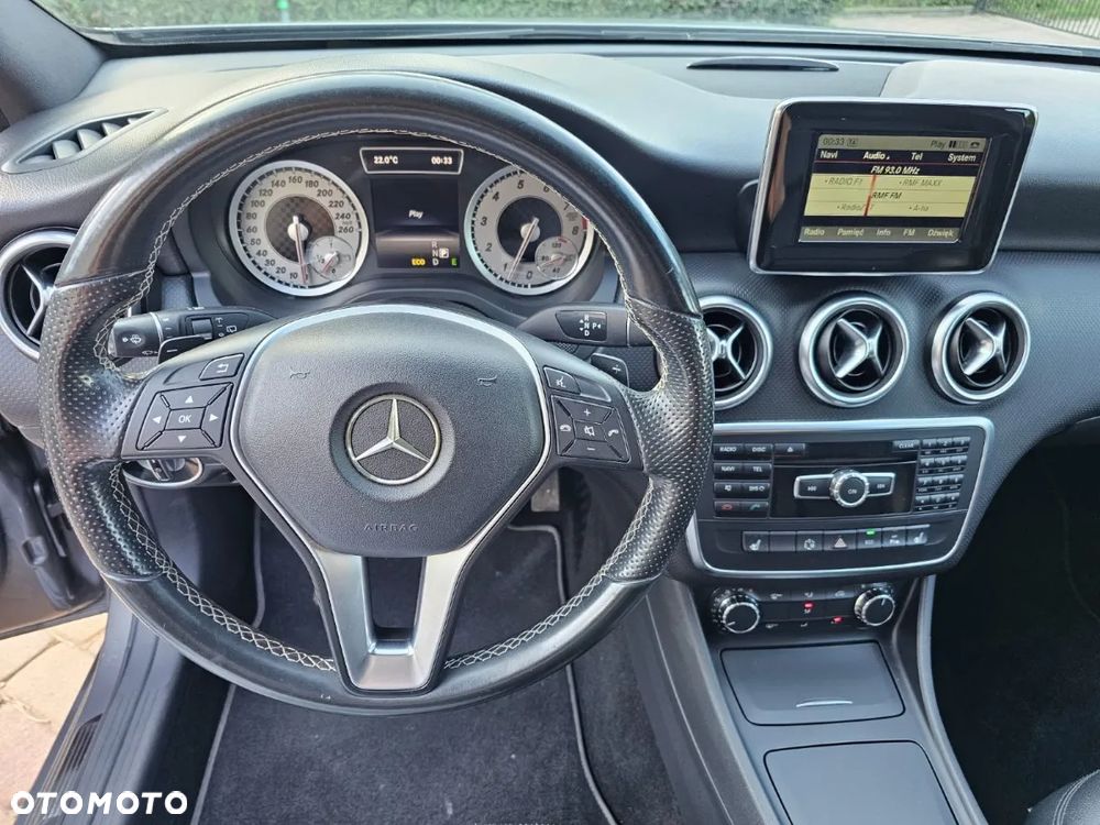 Mercedes-Benz Klasa A 180 (BlueEFFICIENCY) 7G-DCT Urban - 6