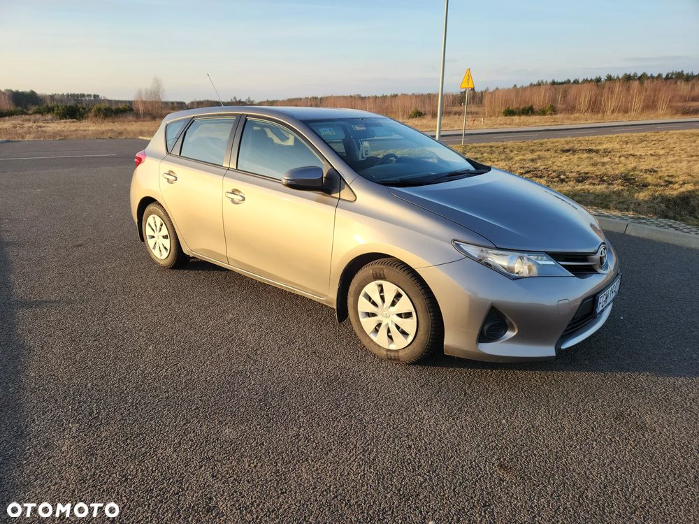 Toyota Auris 1.4 D-4D Comfort - 3
