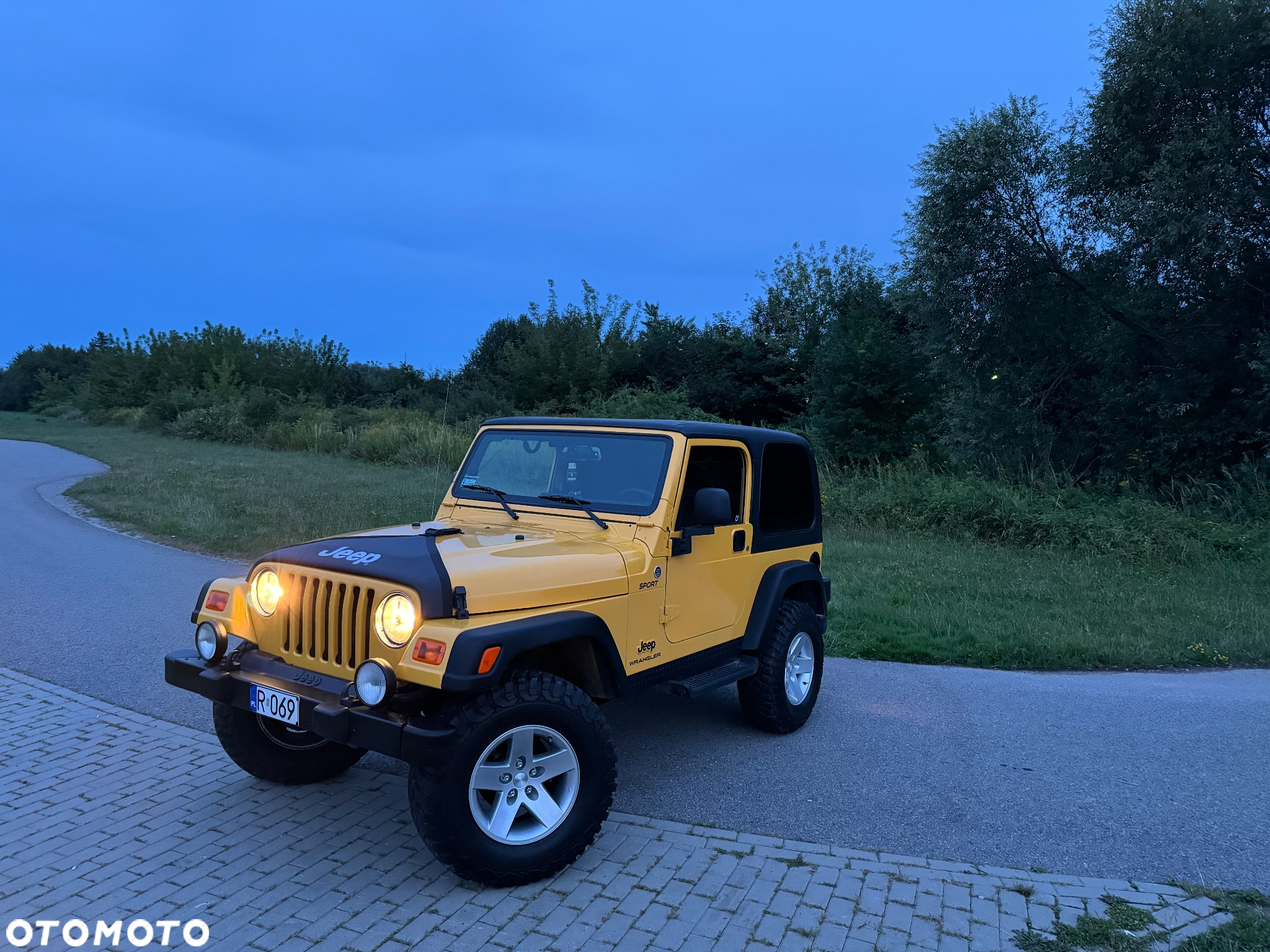 Jeep Wrangler 4.0 Sport - 10