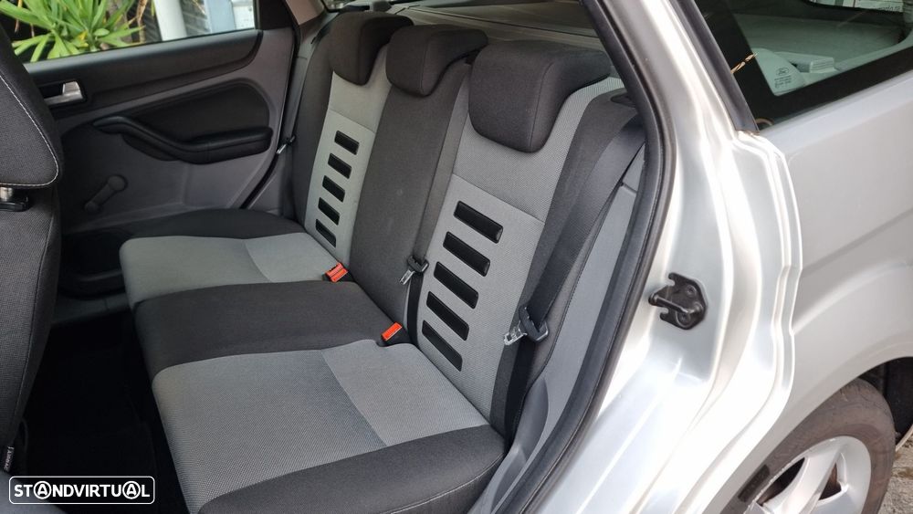 Ford Focus SW 1.6 TDCi Trend - 5