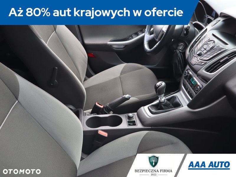 Ford Focus SW - 11