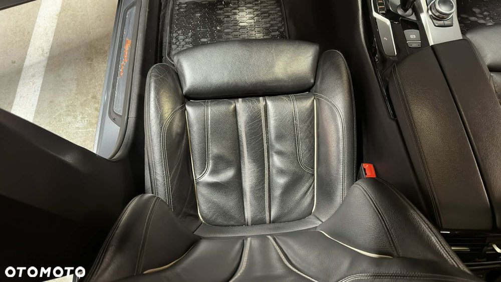 BMW Seria 5 520d Sport Line sport - 22